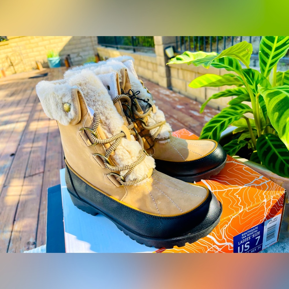 JBU Winter Boots for women, size 7